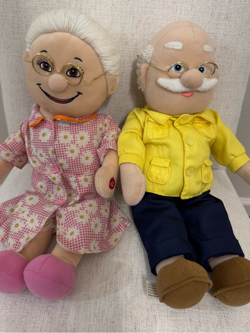 Plush Grandparents Doll Set - Pink & Yellow Soft Toys for Kids